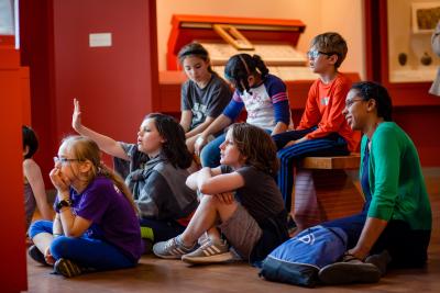 students at the art museum 